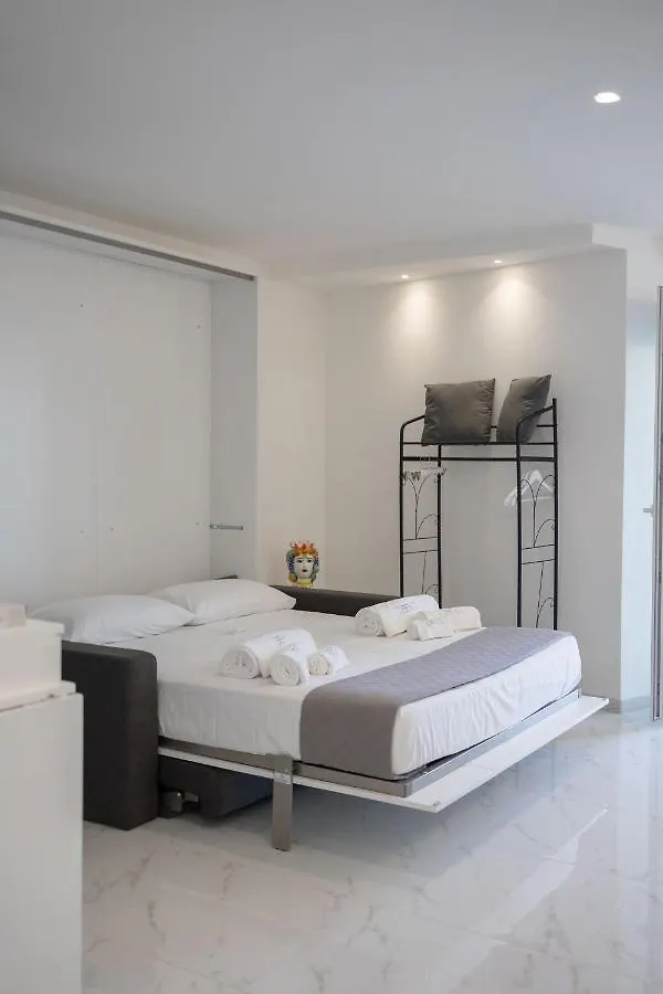 Casa vacanze U Scrusciu D'U Mari Luxury Suite Cefalù Italia