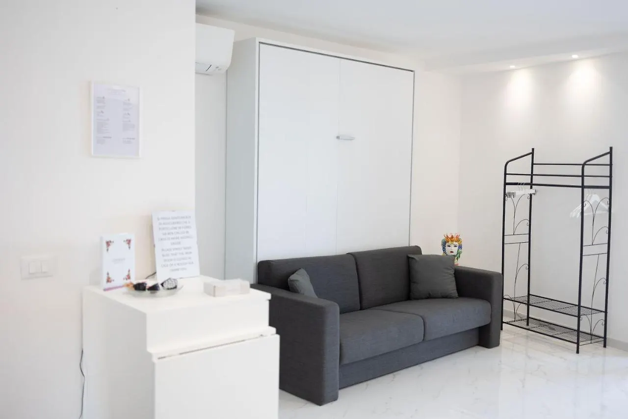 Casa vacanze U Scrusciu D'U Mari Luxury Suite Cefalù Italia