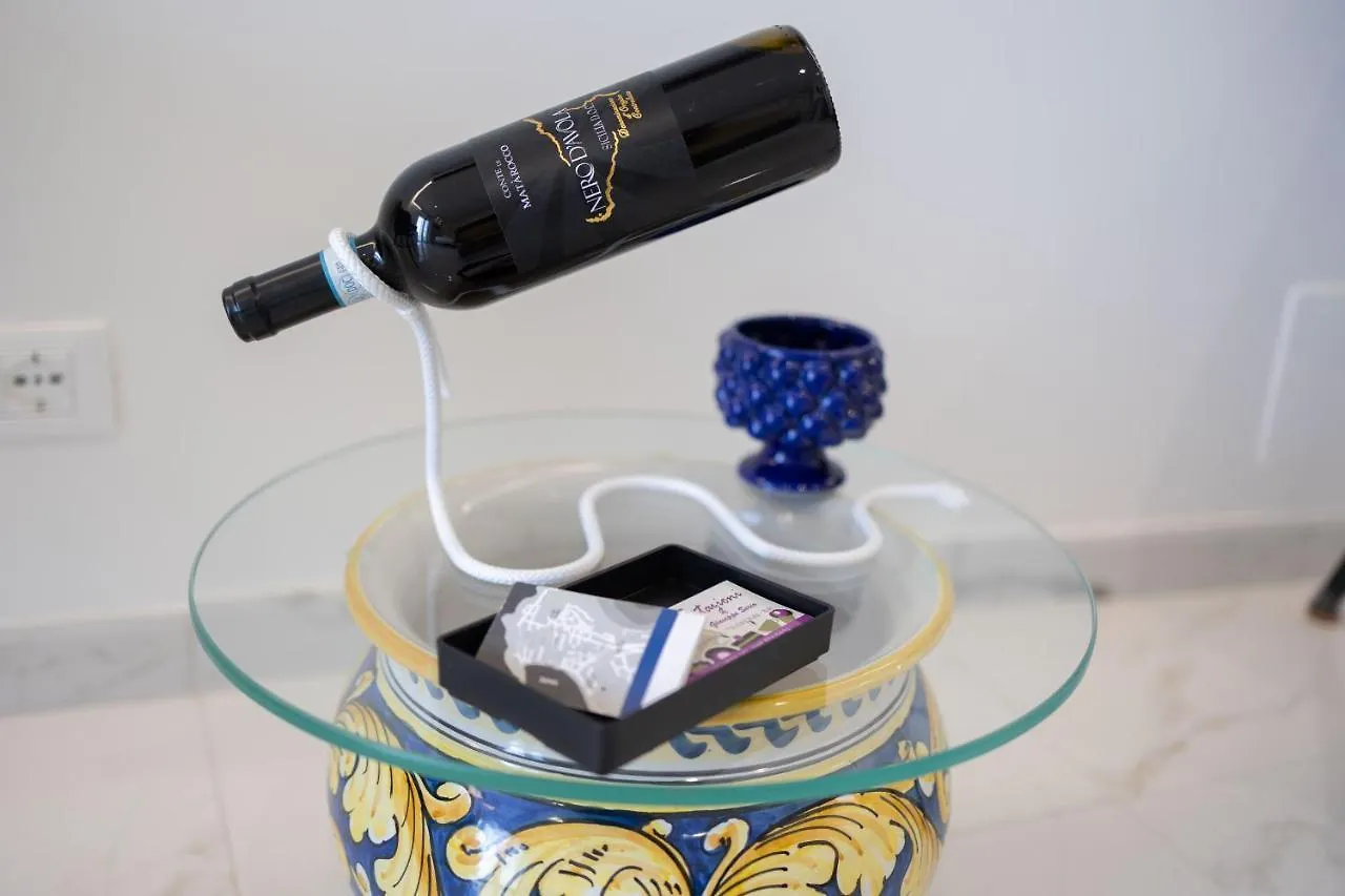 U Scrusciu D'U Mari Luxury Suite Cefalù 0*,